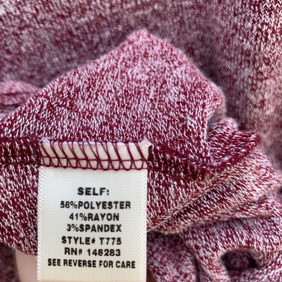 Fashion Nova Cold Shoulder Red Marled Sweater sz L - Picture 7 of 8